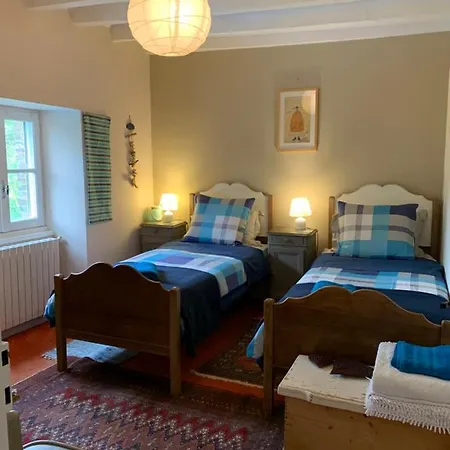Vingt Vieux Bourg Bed & Breakfast Rochefort-en-Terre Exterior photo
