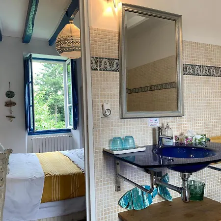 Vingt Vieux Bourg Bed & Breakfast Rochefort-en-Terre Exterior photo