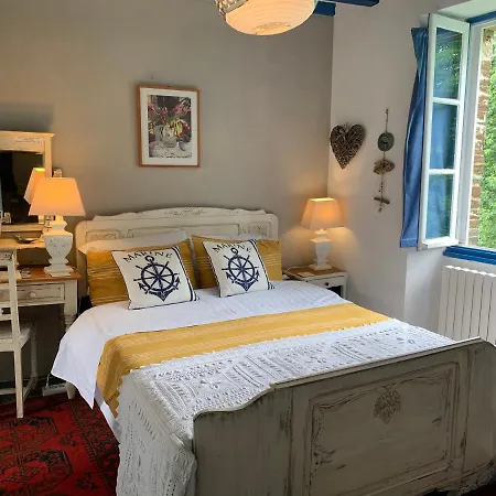 Vingt Vieux Bourg Bed & Breakfast Rochefort-en-Terre Exterior photo